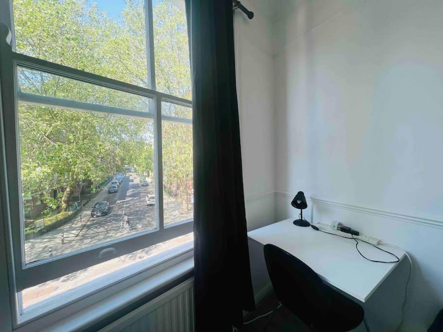 St Pancras Private Rooms Лондон Екстер'єр фото
